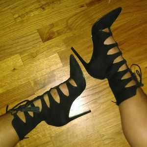 Steve Madden Piper lace up boots 9.5